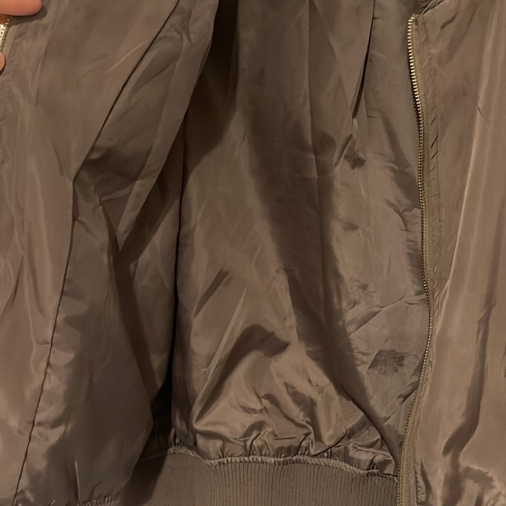 Light Jacket - Picture 5 of 9